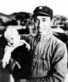 左权的家庭背景,左权将军的家庭背景与革命情怀