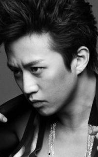 邓超 照片,光影中的硬汉柔情