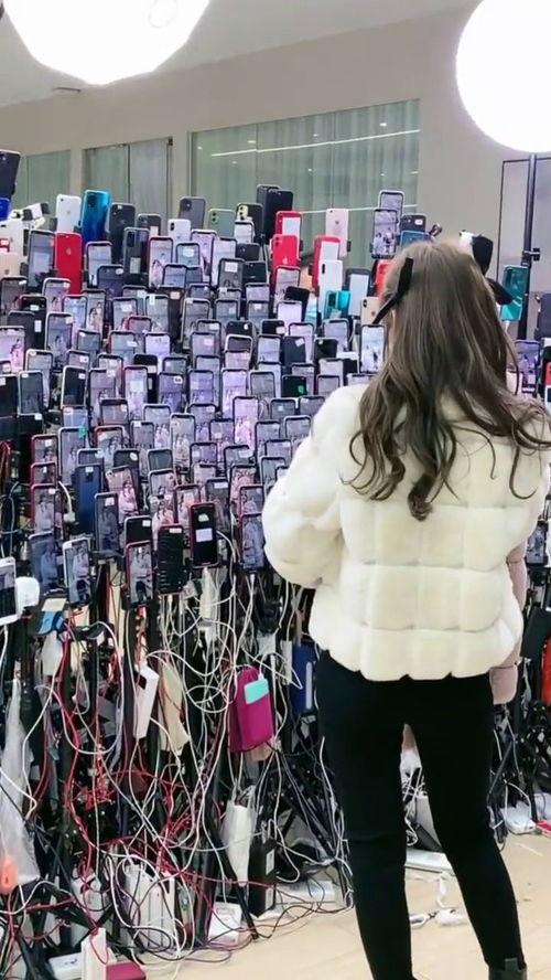 网红卖衣服的模式,揭秘时尚穿搭的网红卖衣模式