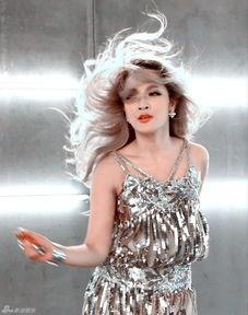 网红艾菲图片,时尚穿搭与生活态度的完美呈现