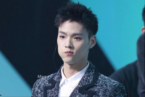 董又霖资料个人资料,多才多艺的年轻演员与歌手,闪耀娱乐圈的璀璨新星